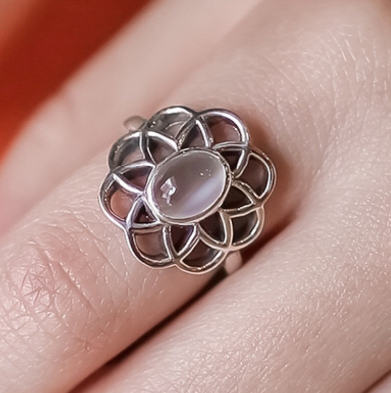 925 Sterling Silver Flower petal shape Moonstone Ring, Moonstone statement ring