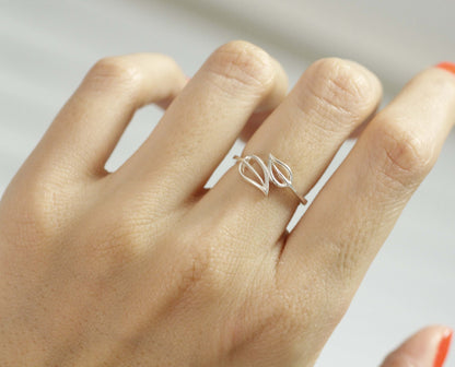 925 Sterling Silver Delicate Leaf ring